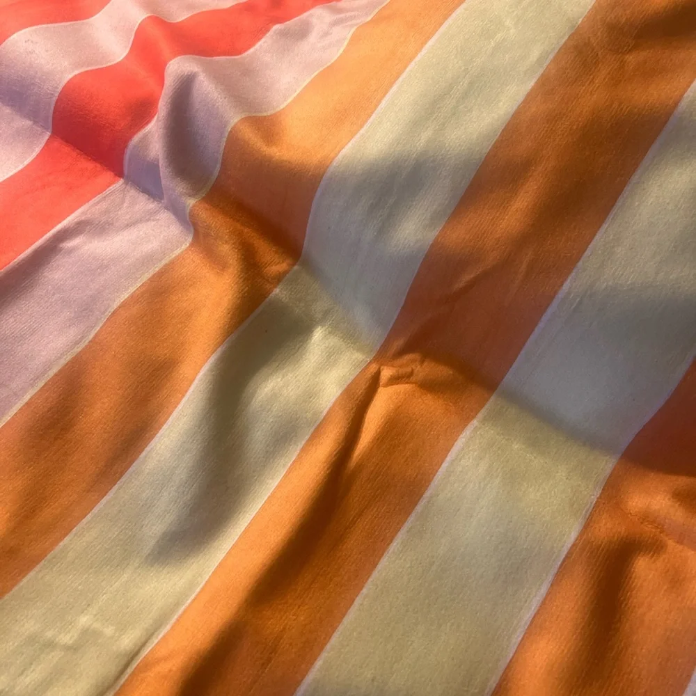 Fwrd bright towel